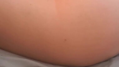 Teen fucking a huge dubble dildo