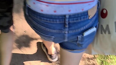 teen culotte qui depasse shorts ass (1)