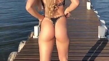 Namorada Mais Gostosa do Mundo 2