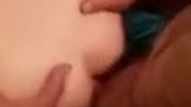 Presta la novia a un madurito