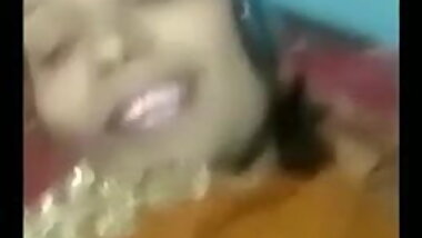 Indian village girl showing big boobs on video call