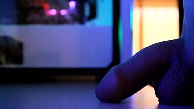 ћаленький член превращаетс€ в большой ствол