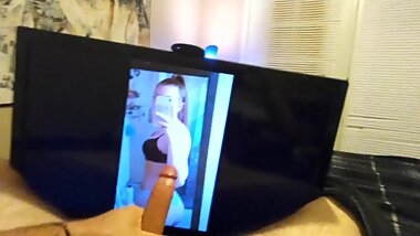 Jacking off to phat ass redhead teen