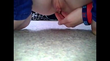 Pussy fingered until she squirts