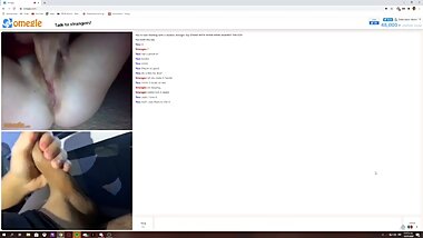 Hot teen masturbates for me and makes me cum on Omegle