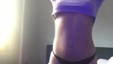 Teen with pierced Nippels