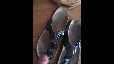 I came again on mom's shoes