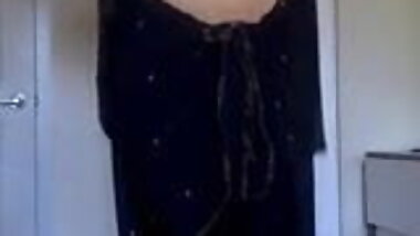 Pakistani Tayyaba iqbal pussy lahore girl