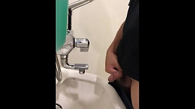 Phimosis Pissing I'm drinking too much and I can't stop peeing.