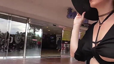 Vegas Trip Underboob