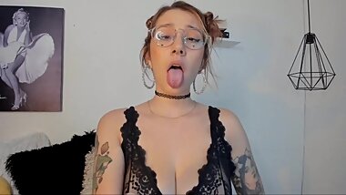 Cute otaku babe doing her ahegao while drooling