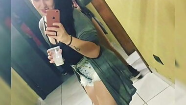 Mijando para Daniele