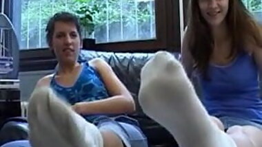 Anna und Simone Feet in your Face