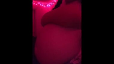 Tcg fat hog belly button play