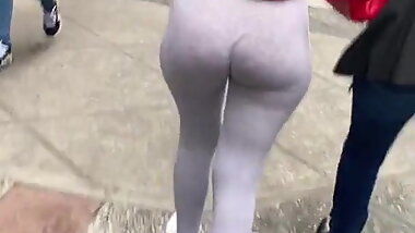 Candid big PAWG walking Leggins ass