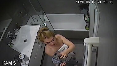 Hidden Cam, beautiful girl in the shower