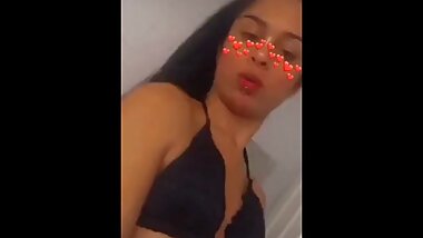 D4ffner Ribeiro is a gorgeous brazilian trans! Love her!