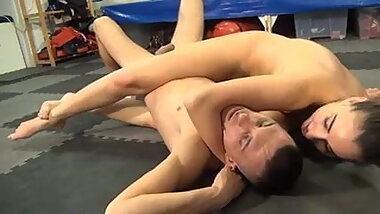 Nude mixed wrestlings