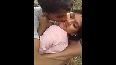 Indian girl doing sex for money in jungle