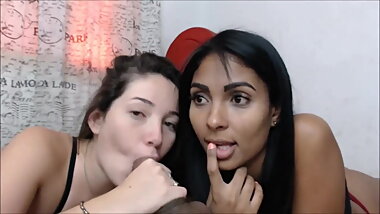 Besties sharing a big cock - Threesome