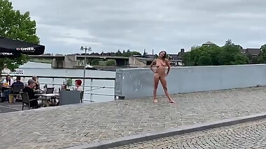 Dutch girl in Maastricht 2