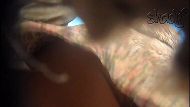 Upskirt universitaria con cachetero