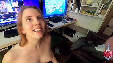 Oral with cumshot on pretty girl while trying to work