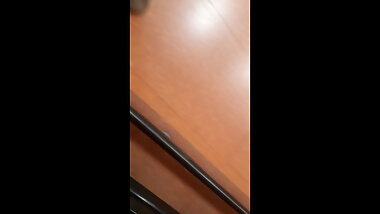 BUEN CULO EN EL SUPER